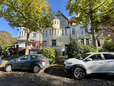 Großzügige 3-Zimmerwohnung im denkmalgeschützten Haus am Neusser Stadtgarten, 41464 Neuss, Etagenwohnung